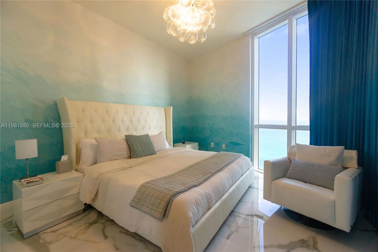 15811 Collins Ave , Unit 2606, Sunny Isles Beach, FL 33160 Photo