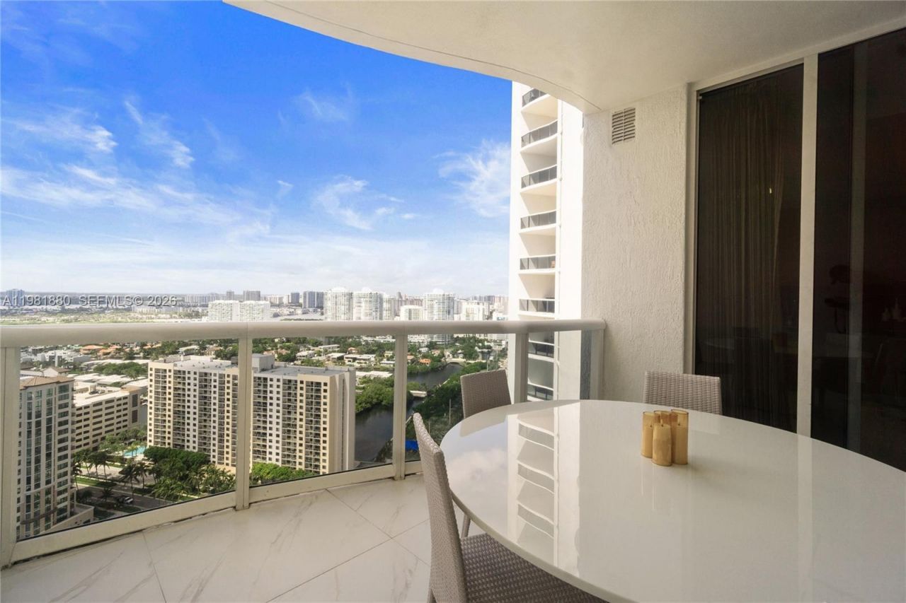 15811 Collins Ave , Unit 2606, Sunny Isles Beach, FL 33160 Photo