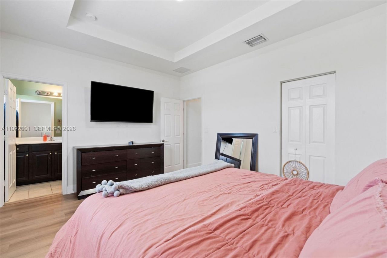 24981 SW 114 Ct, Homestead, FL 33032 Photo