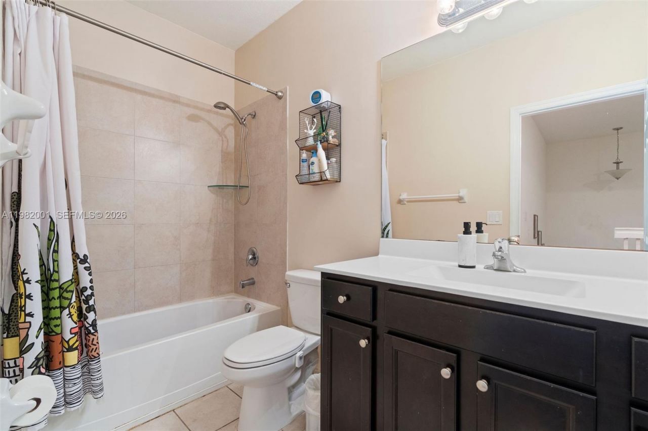 24981 SW 114 Ct, Homestead, FL 33032 Photo