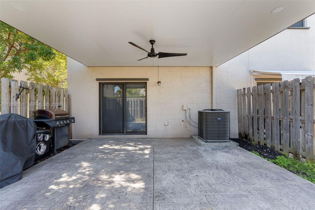 24981 SW 114 Ct, Homestead, FL 33032 Photo