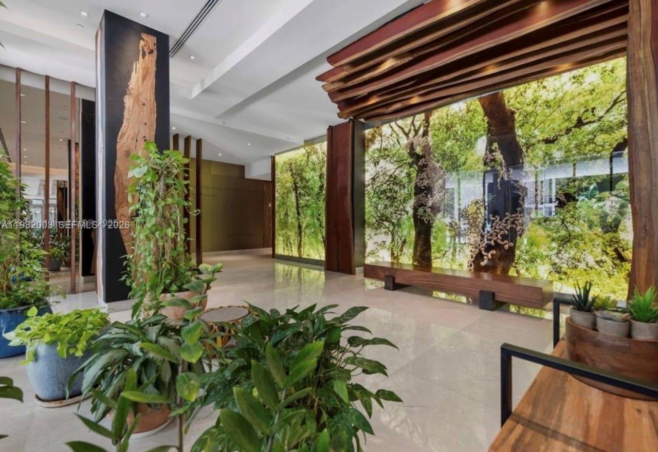 Please Call For Address, Unit 2410, Miami, FL 33131 Photo