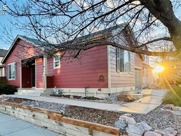 7195 Mount Higgins Heights, Colorado Springs, CO 80922