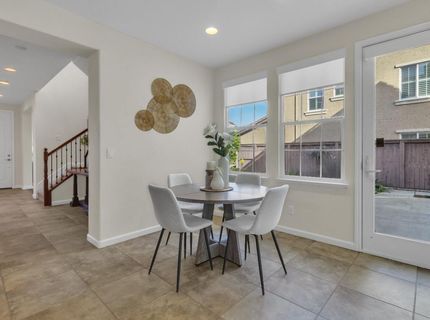 2064 Camp Whitney Cir, Rocklin, CA 95765 Photo