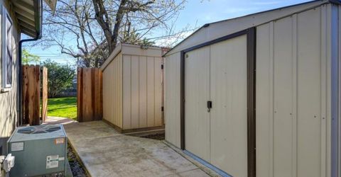 2535 Danube Dr, Sacramento, CA 95821 Photo