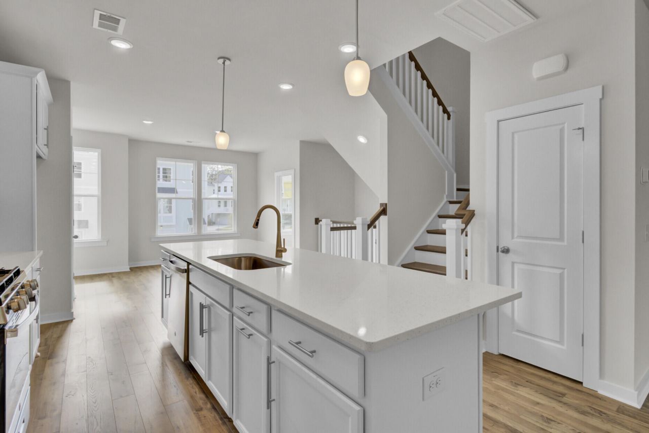 412 Caledon Court Photo 10