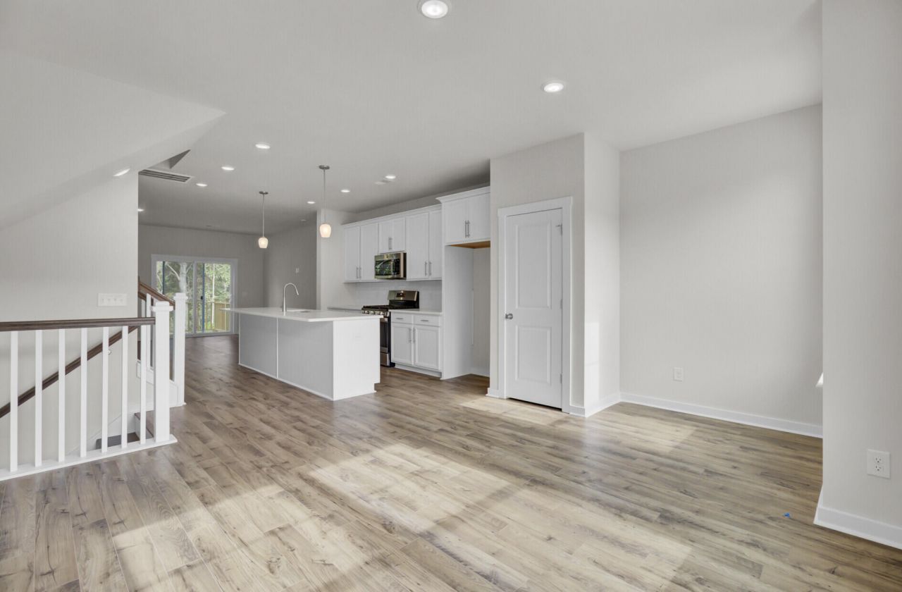 412 Caledon Court Photo 14