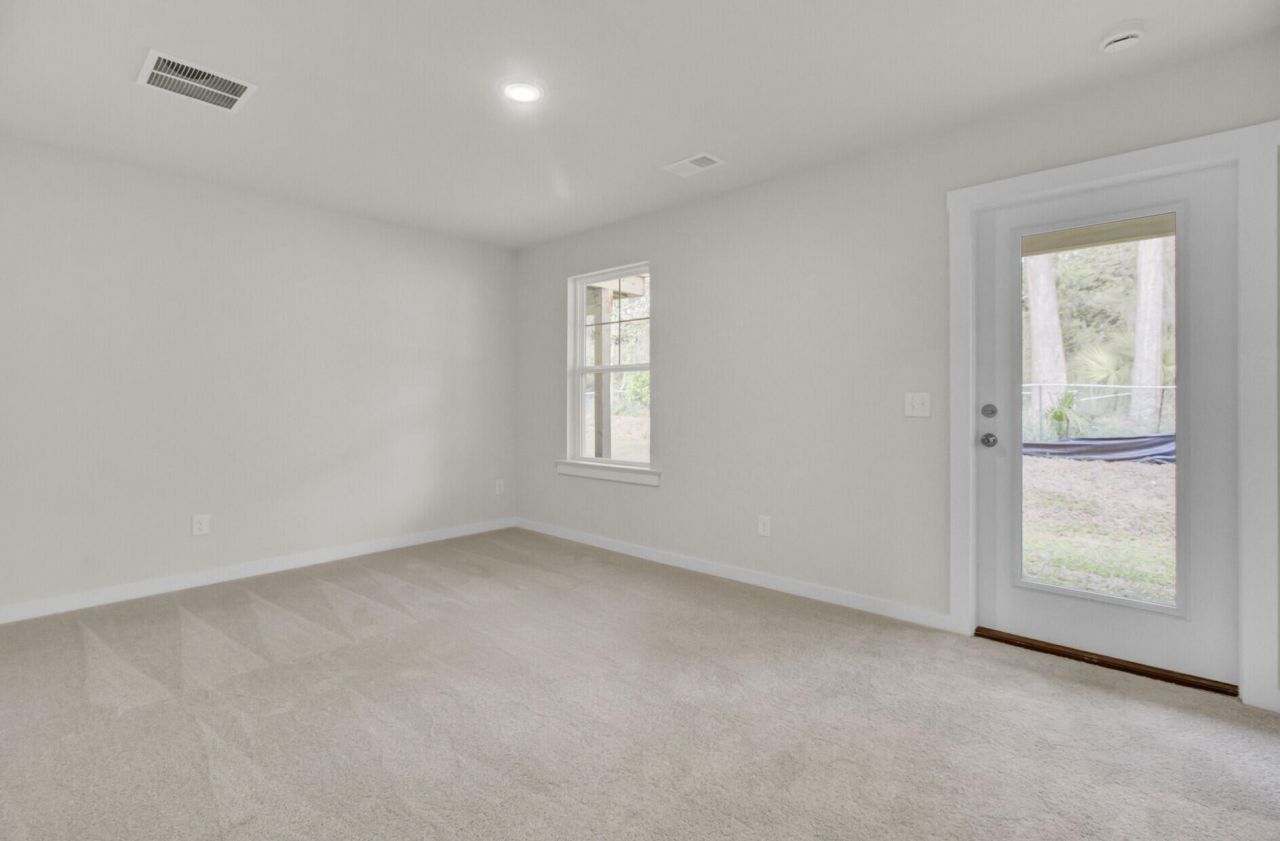 412 Caledon Court Photo 34