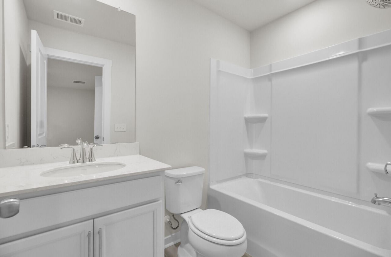 412 Caledon Court Photo 35