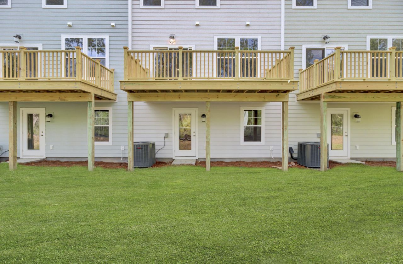 412 Caledon Court Photo 38