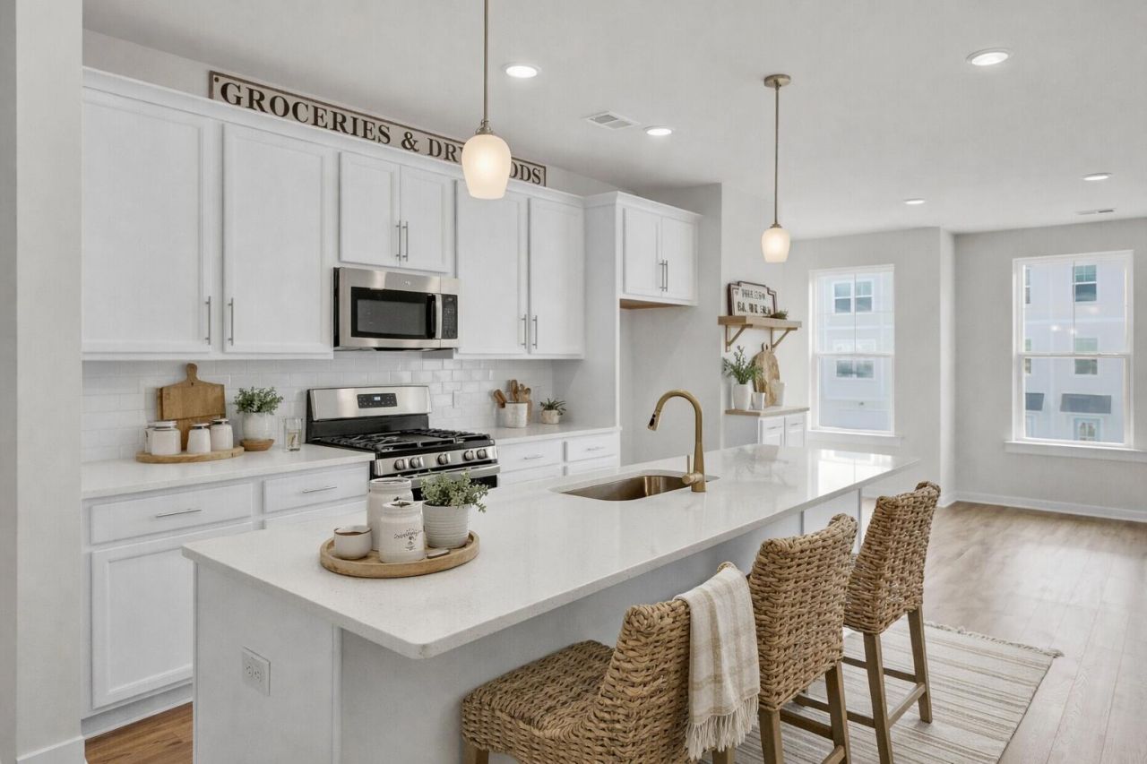 412 Caledon Court Photo 9