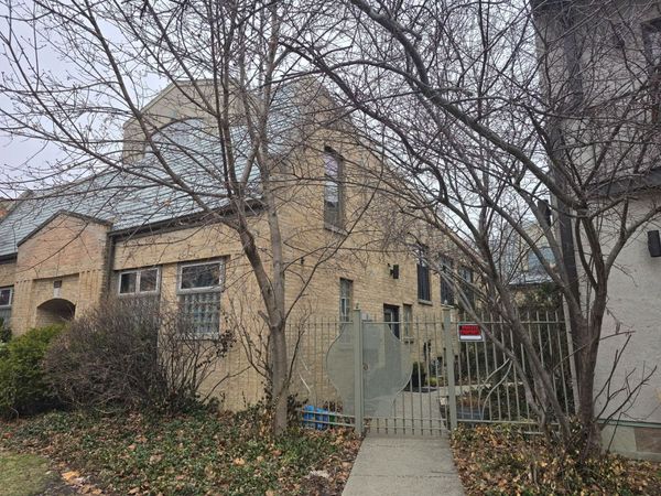 1611 Simpson Street, Unit 3, Evanston, IL 60201