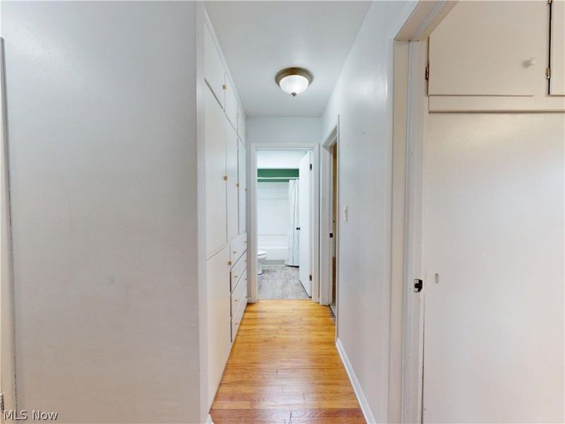 162 S Leavitt Road , Amherst, OH 44001 Photo 22