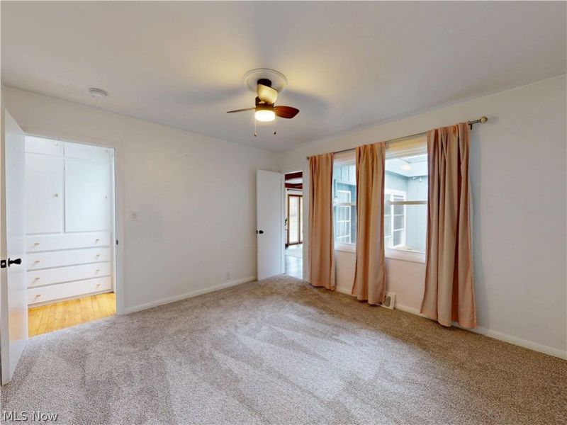 162 S Leavitt Road , Amherst, OH 44001 Photo 27