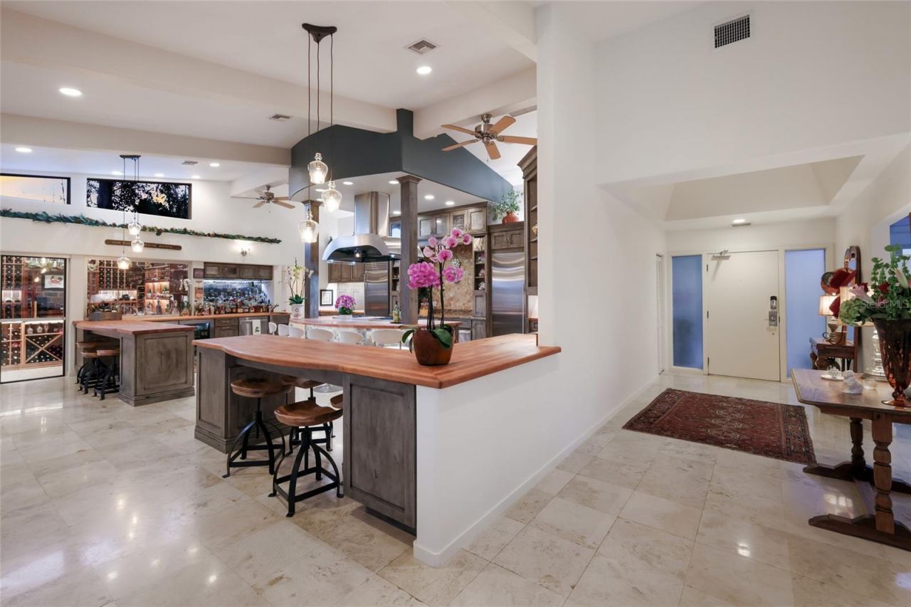 608 87th Street Court Nw, Bradenton, FL 34209 Photo