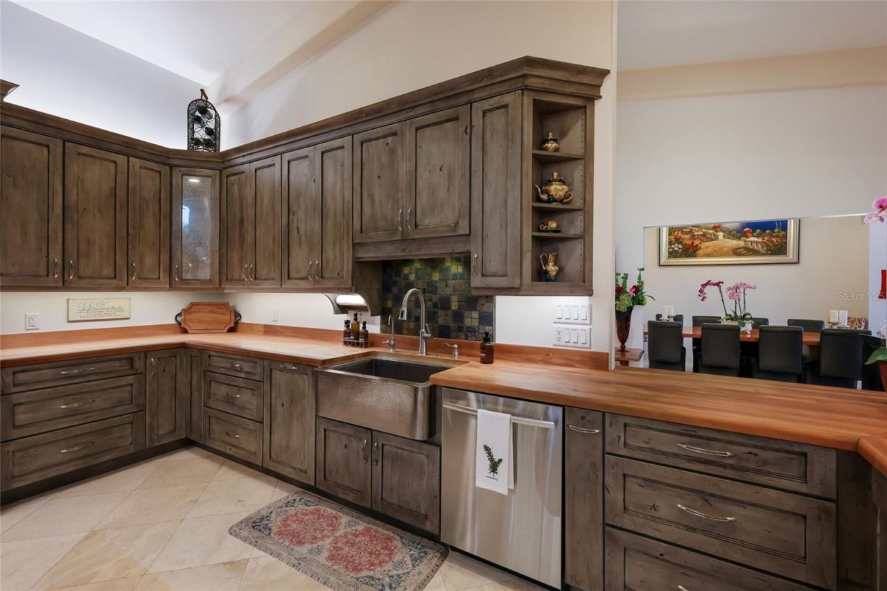 608 87th Street Court Nw, Bradenton, FL 34209 Photo