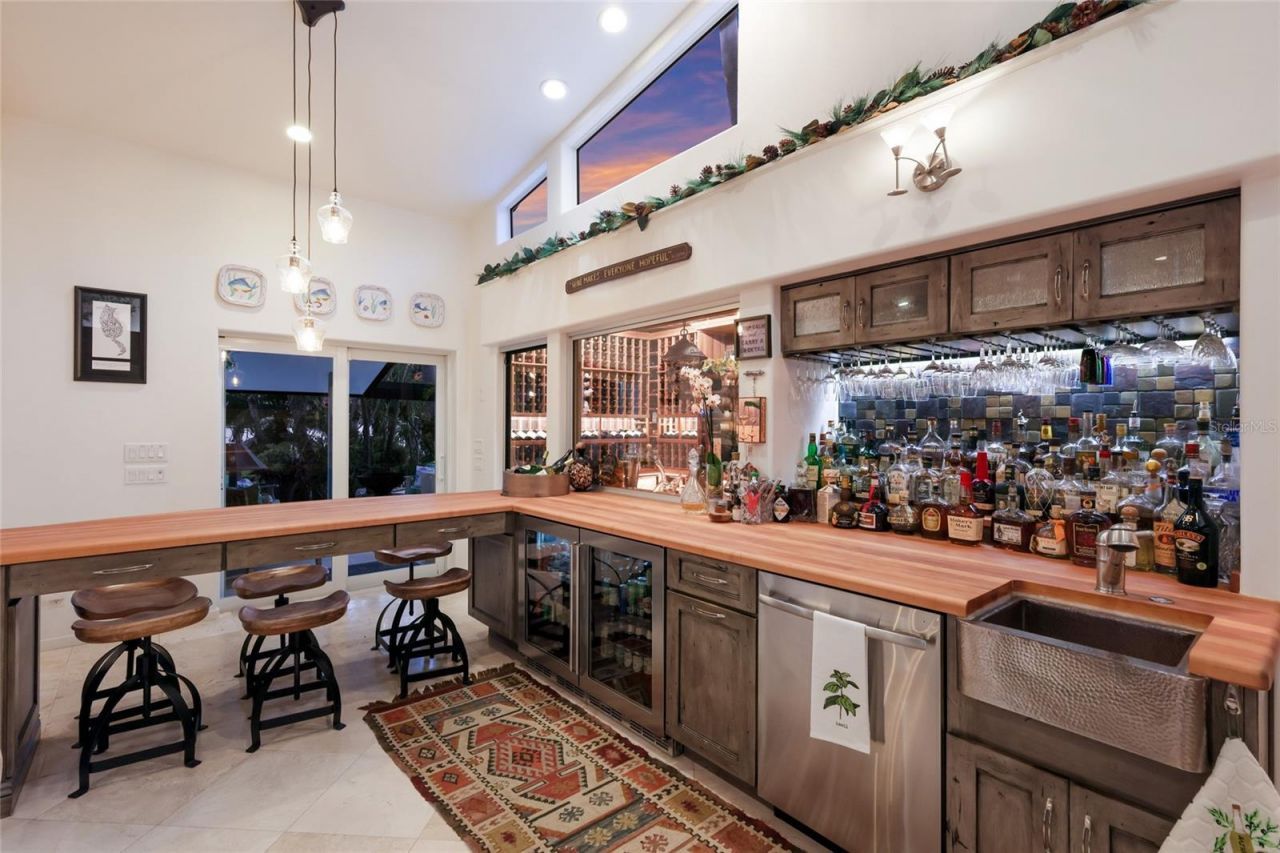 608 87th Street Court Nw, Bradenton, FL 34209 Photo