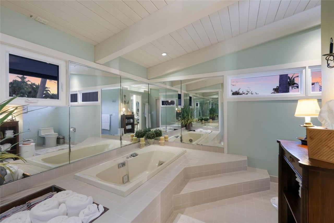 608 87th Street Court Nw, Bradenton, FL 34209 Photo