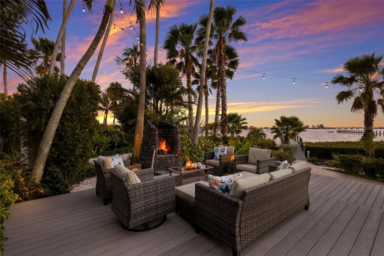 608 87th Street Court Nw, Bradenton, FL 34209 Photo