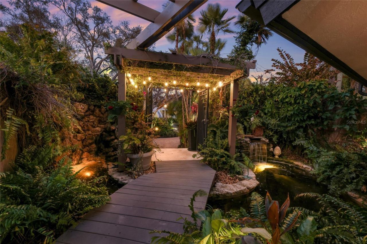 608 87th Street Court Nw, Bradenton, FL 34209 Photo