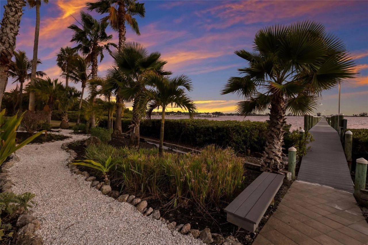 608 87th Street Court Nw, Bradenton, FL 34209 Photo