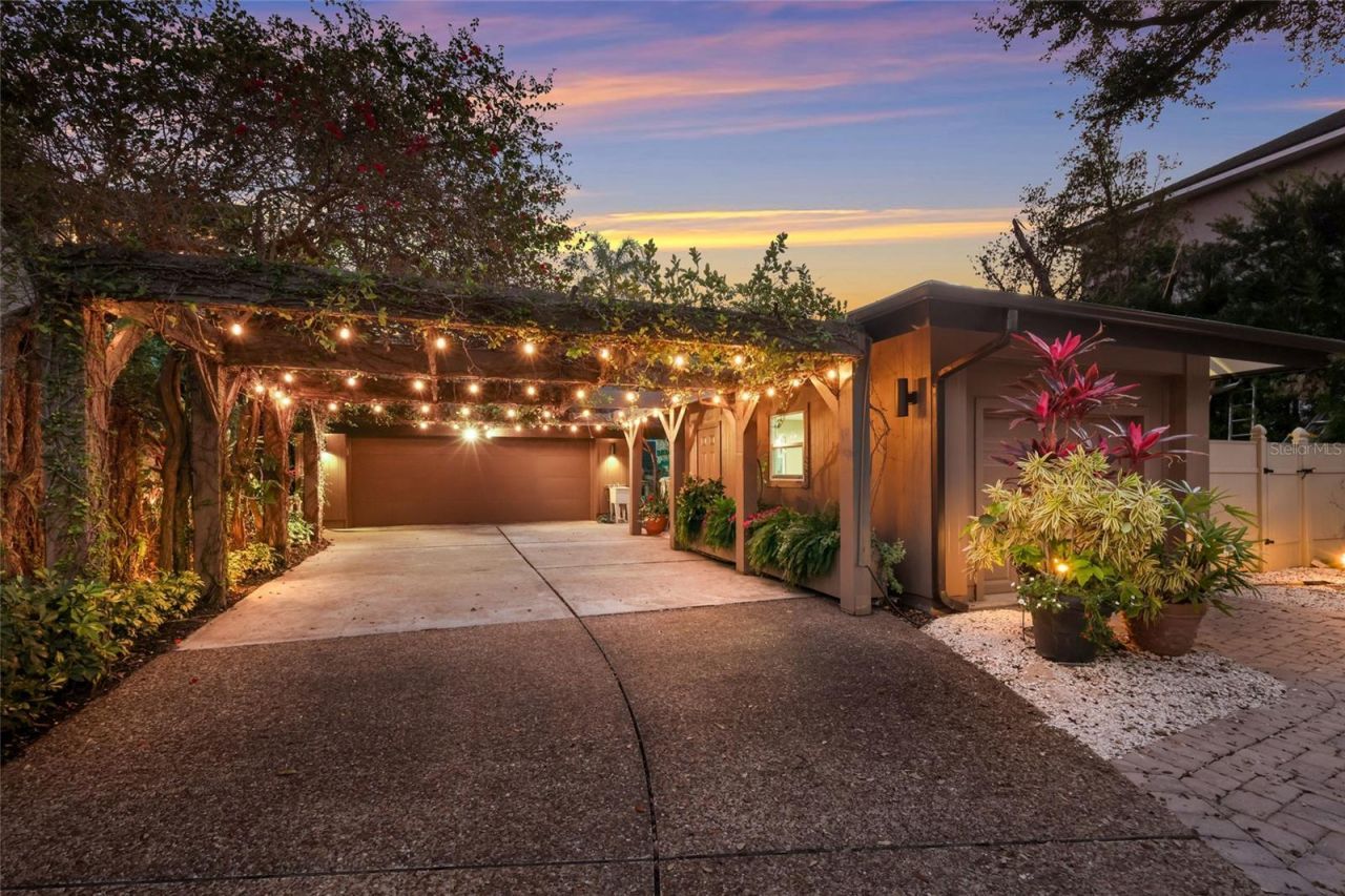 608 87th Street Court Nw, Bradenton, FL 34209 Photo