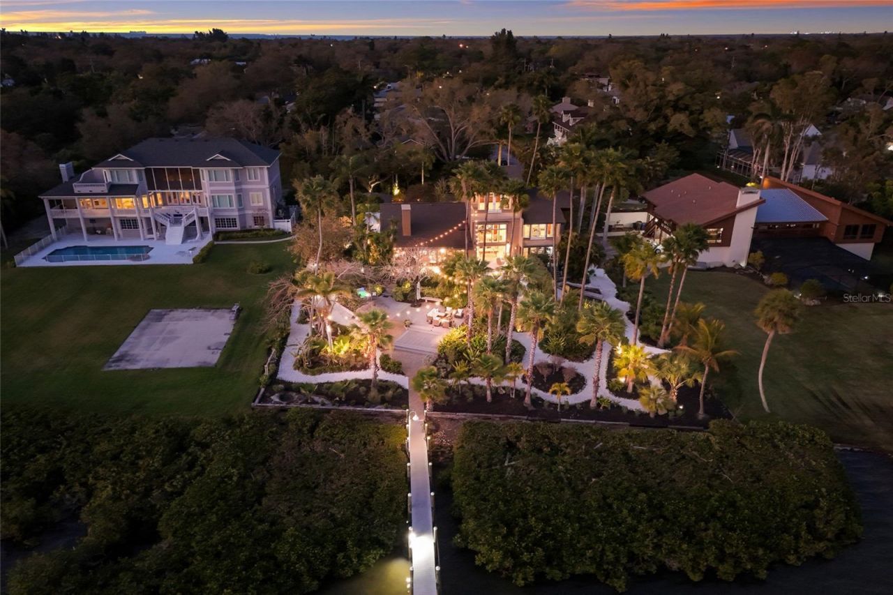 608 87th Street Court Nw, Bradenton, FL 34209 Photo