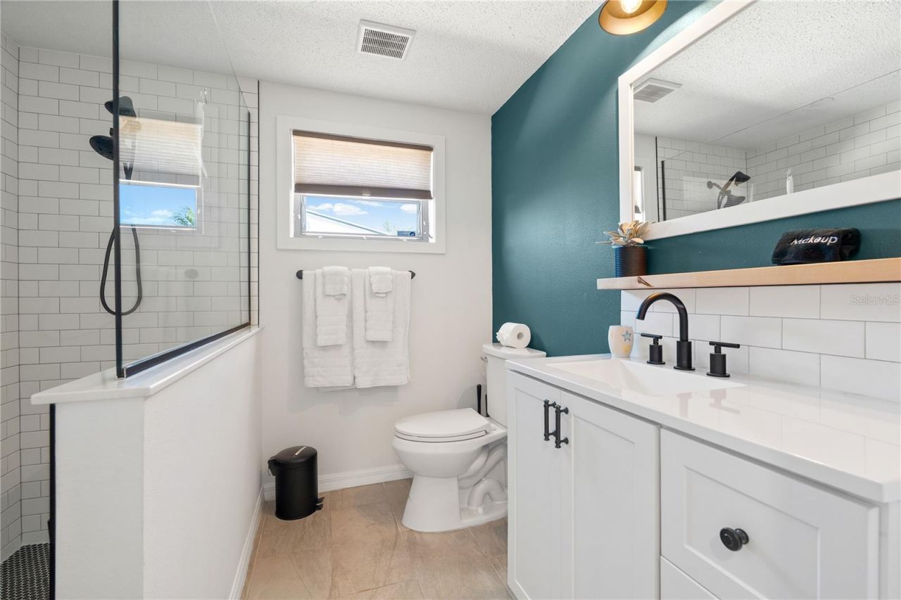 1000 Fruitland Avenue, Bradenton, FL 34207 Photo