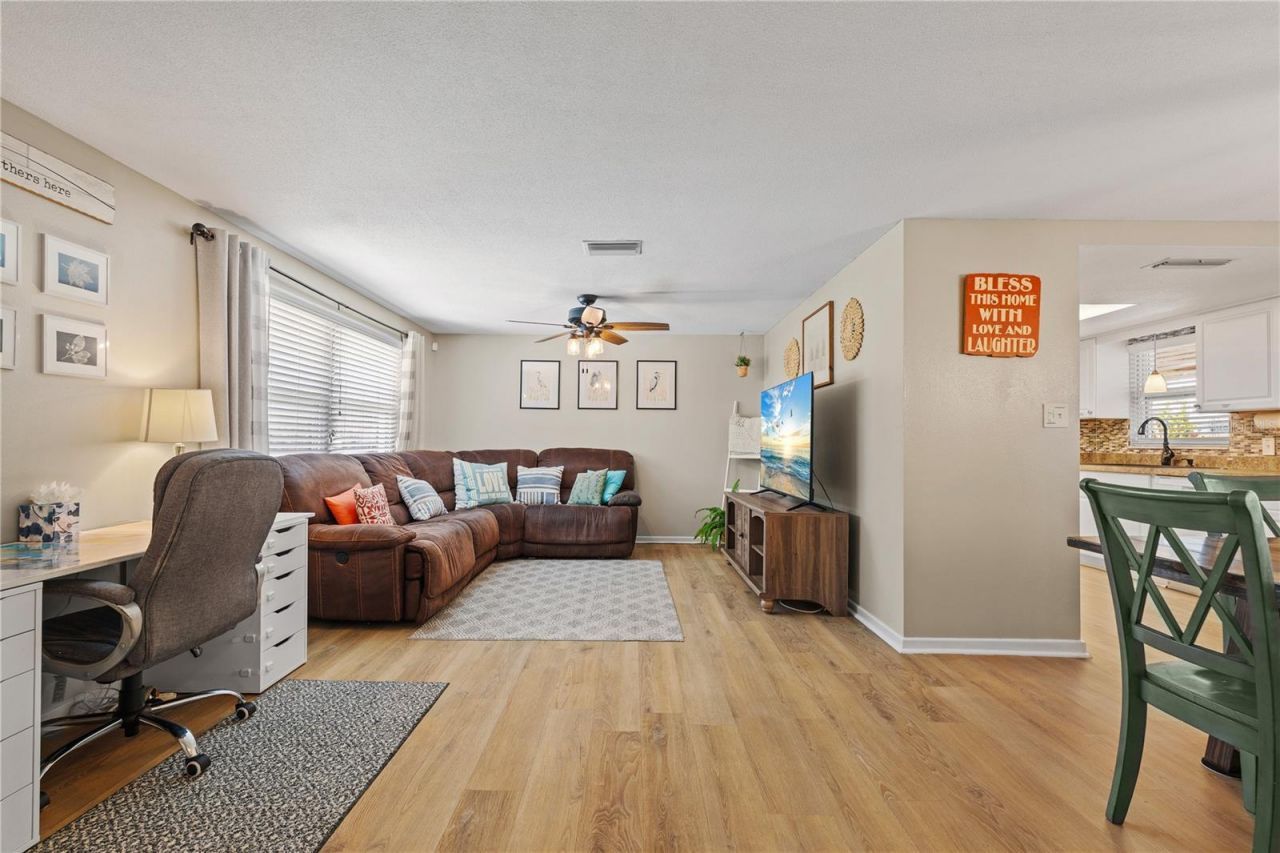 1000 Fruitland Avenue, Bradenton, FL 34207 Photo