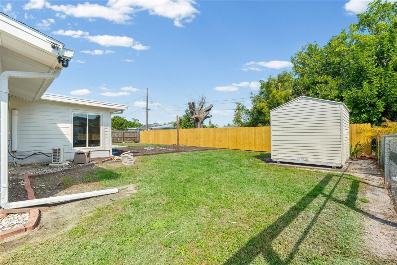 1000 Fruitland Avenue, Bradenton, FL 34207 Photo