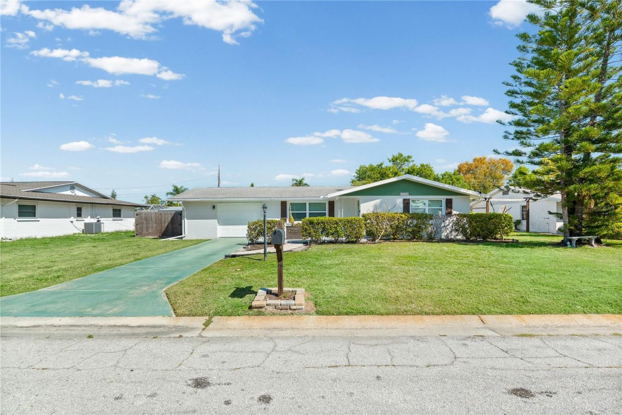 1000 Fruitland Avenue, Bradenton, FL 34207 Photo