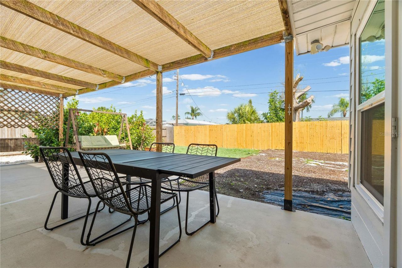 1000 Fruitland Avenue, Bradenton, FL 34207 Photo