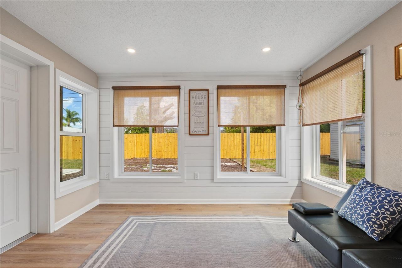 1000 Fruitland Avenue, Bradenton, FL 34207 Photo