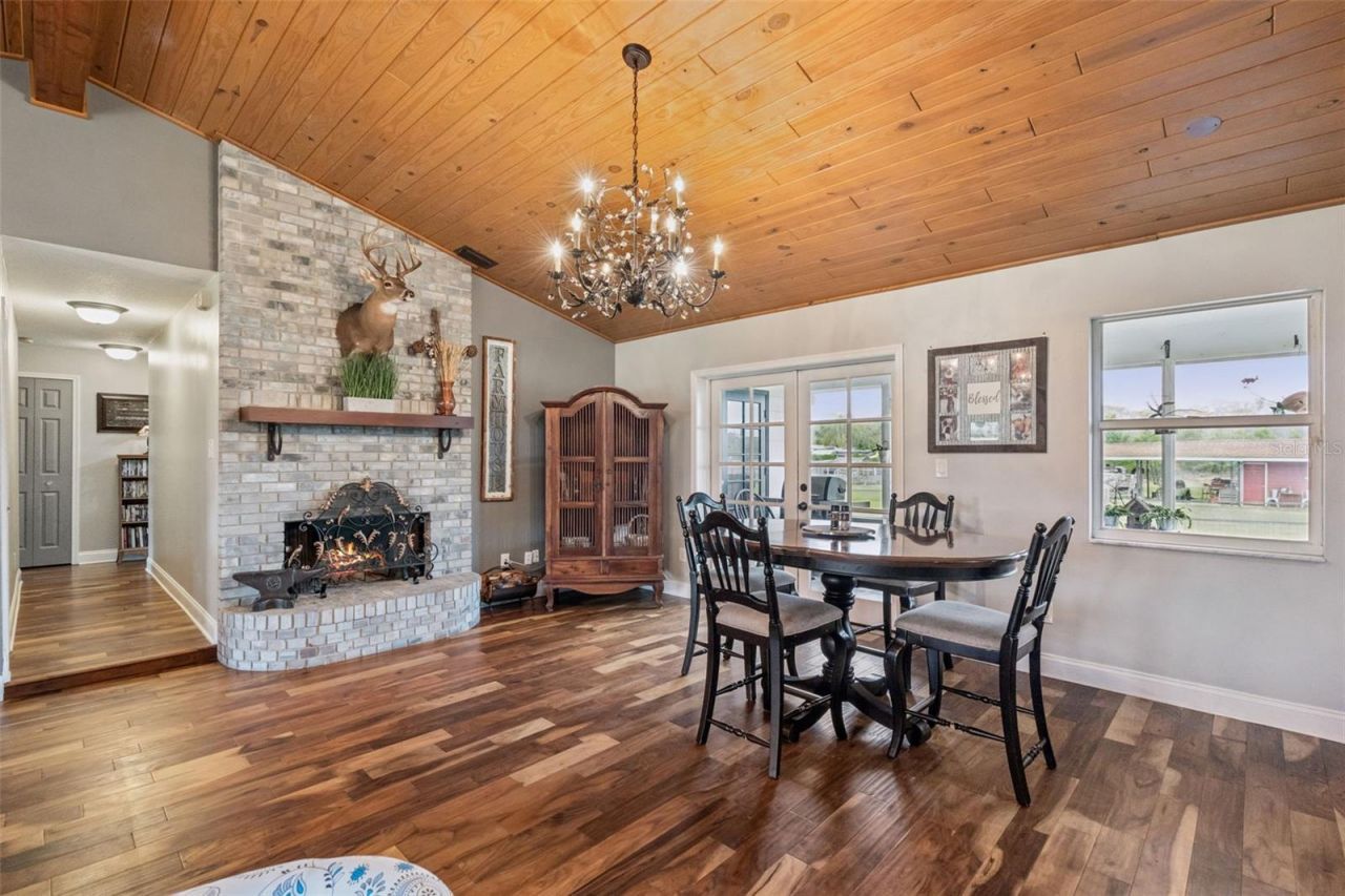 1330 Lake Mills Road , Chuluota, FL 32766 Photo