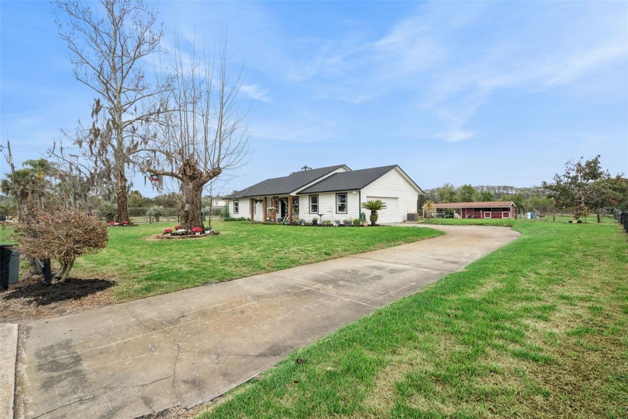 1330 Lake Mills Road , Chuluota, FL 32766 Photo