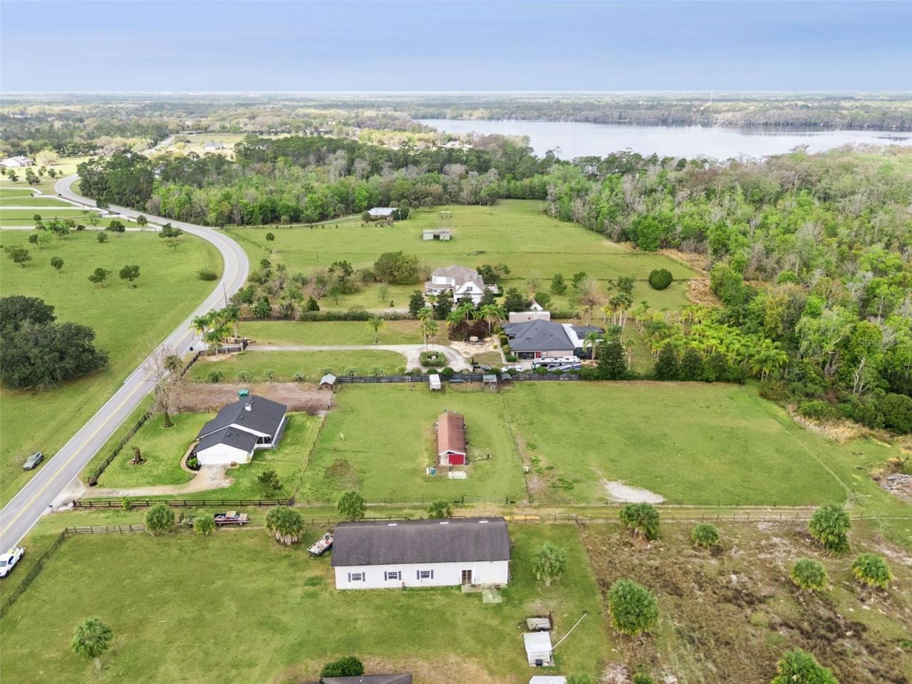 1330 Lake Mills Road , Chuluota, FL 32766 Photo