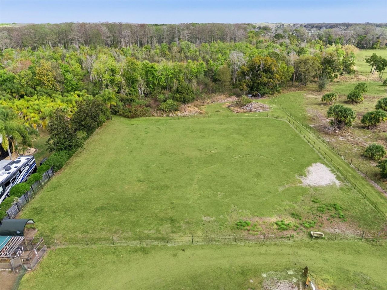 1330 Lake Mills Road , Chuluota, FL 32766 Photo