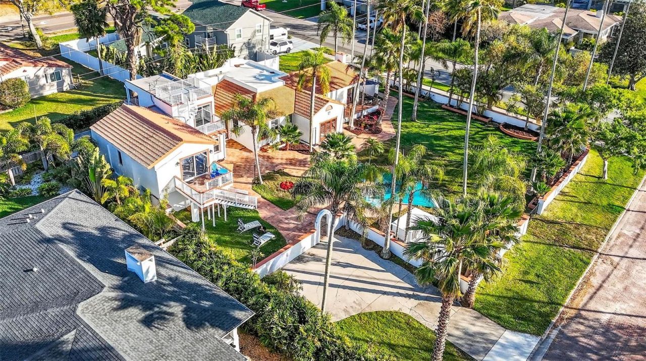 236 San Salvador Drive, Dunedin, FL 34698 Photo