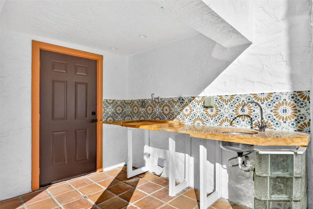 236 San Salvador Drive, Dunedin, FL 34698 Photo