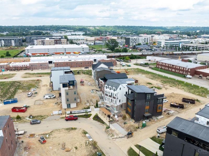 2945 Three Oaks Ln, Unit Lt 10, Cincinnati, OH 45209 Photo 5