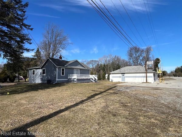 8216 Lakeshore Road Road, Worth Twp, MI 48450
