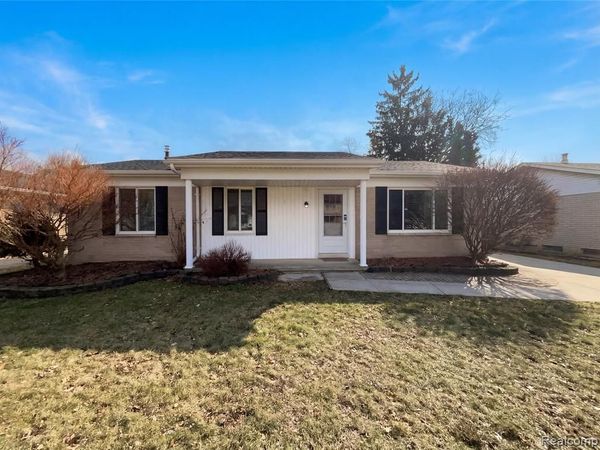 42195 Fairview Drive, CANTON, MI 48187