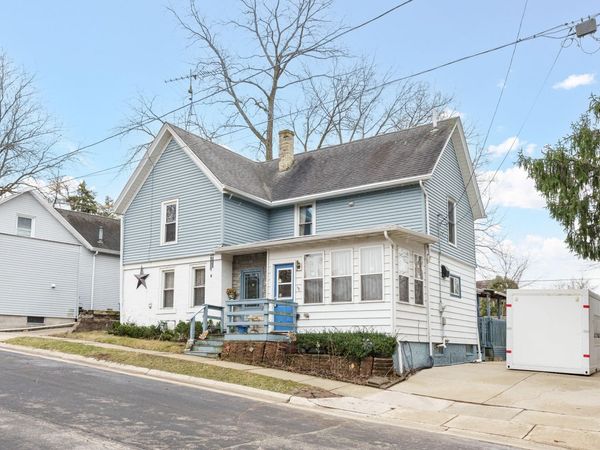 119 E Green St, Watertown, WI 53098