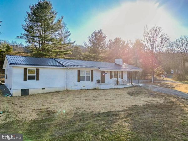 245 OAKWOOD ESTATES ROAD, FRANKLIN, WV 26807