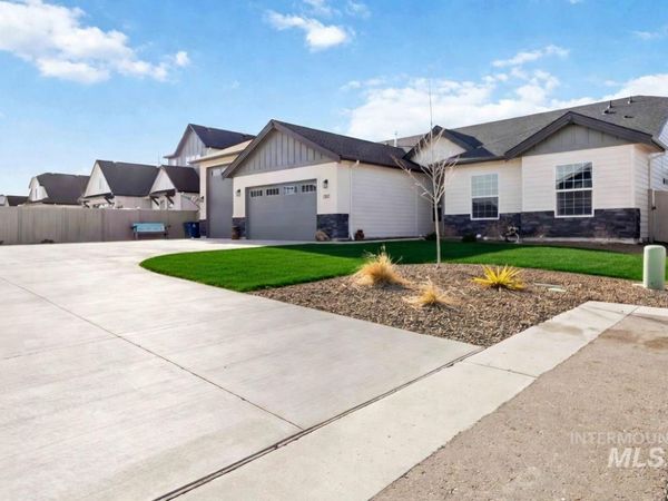2103 W Egret, Nampa, ID 83686