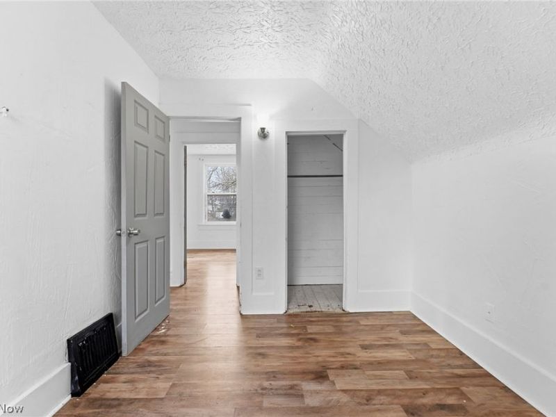 185 Stanton Avenue , Akron, OH 44301 Photo 18