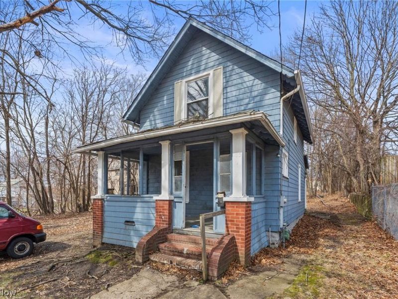 185 Stanton Avenue , Akron, OH 44301 Photo 2