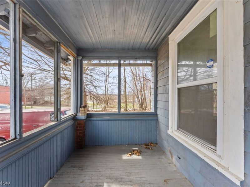 185 Stanton Avenue , Akron, OH 44301 Photo 3