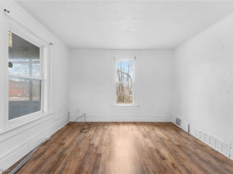 185 Stanton Avenue , Akron, OH 44301 Photo 4