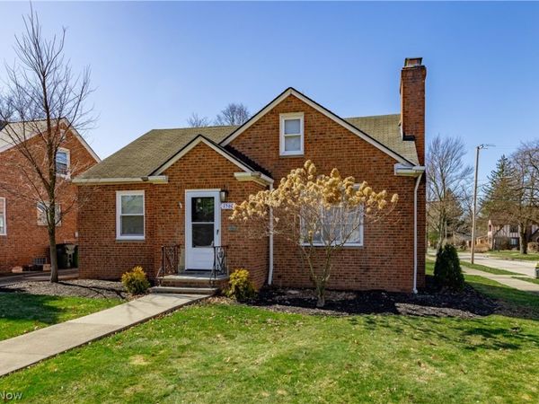 1560 Holmden Road , South Euclid, OH 44121